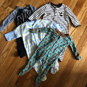 2/$30 Baby Footie Set Bundle w/ Cute Prints